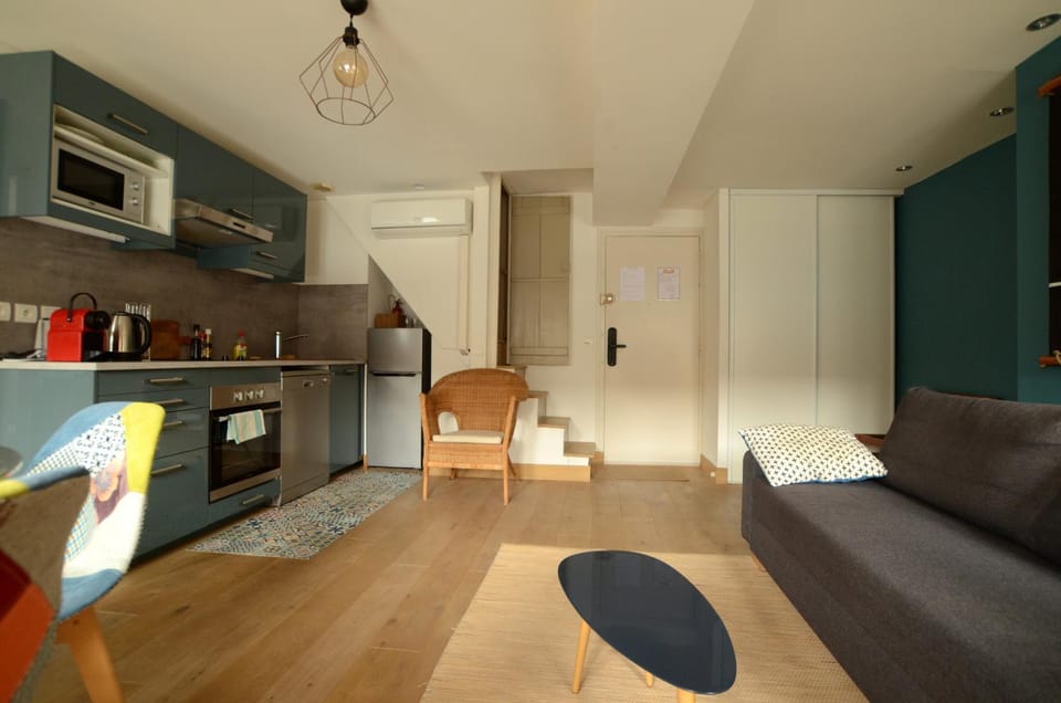 Tiny duplex climatisé Apartment in Lyon