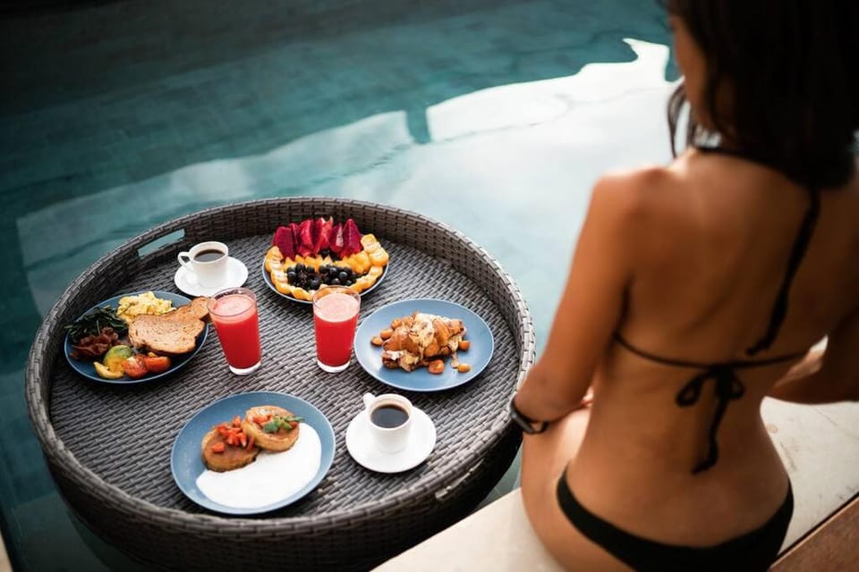 *Luxury Astaga Villa 2*Modern*Billiard*Paddy View* Villa in North Kuta