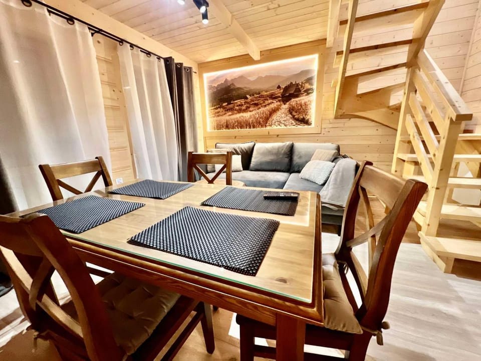 Domek na Szlaku koło ZAKOPANEGO Chalet in Lesser Poland Voivodeship