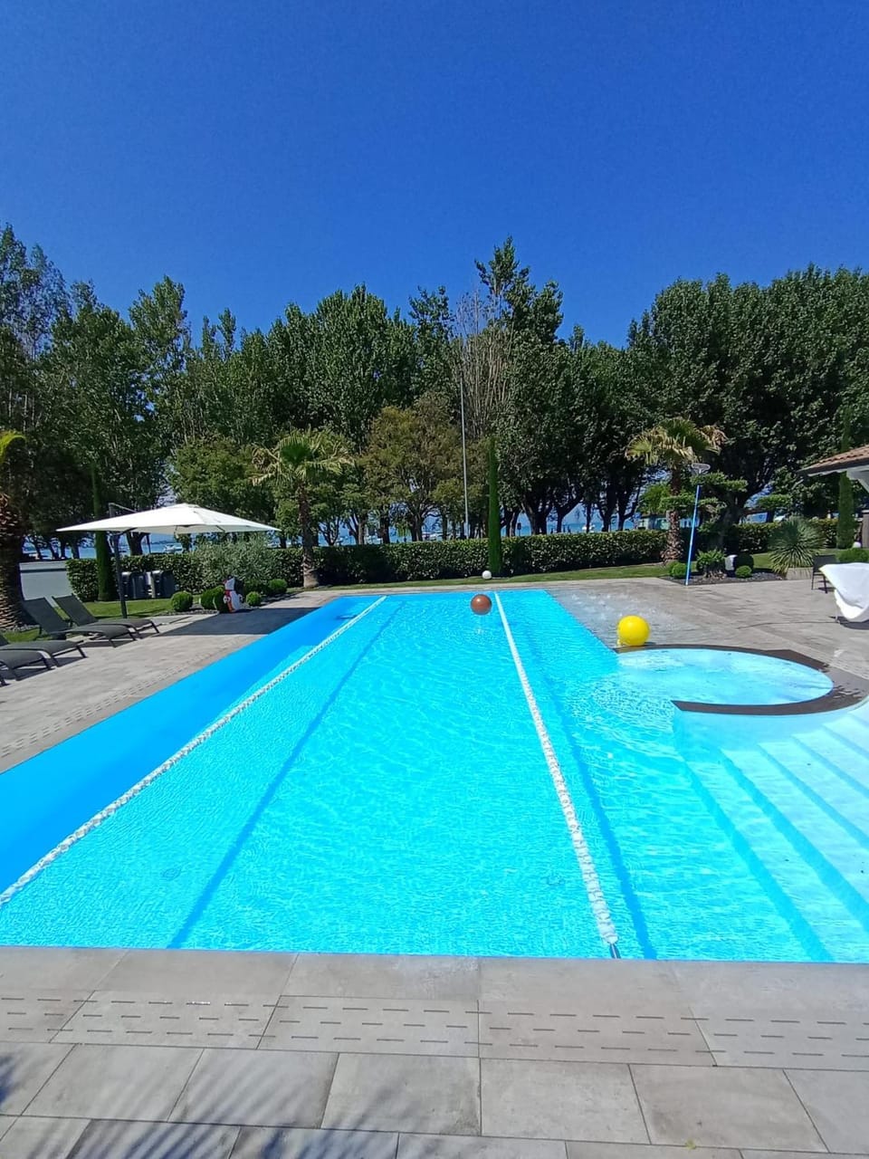 Property building, Swimming pool