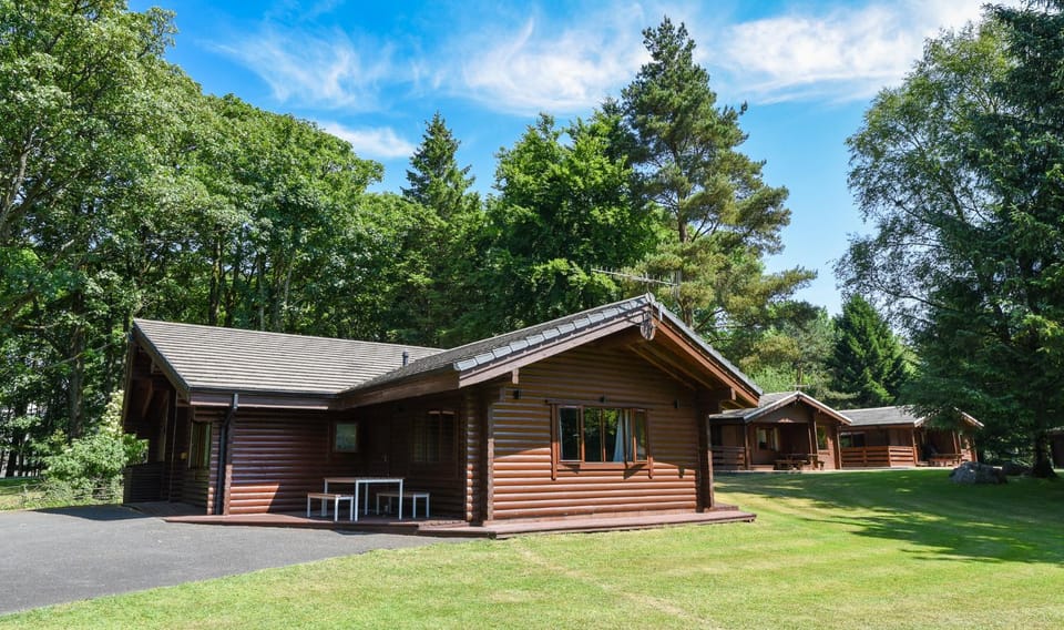 Property building, Natural landscape, Garden, Garden view