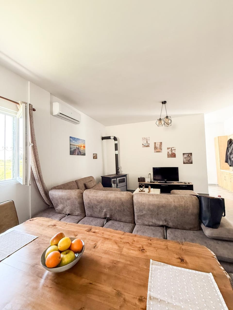Contemporary Hidden Gem with pool and garden Villa in Tirana County, Albania
