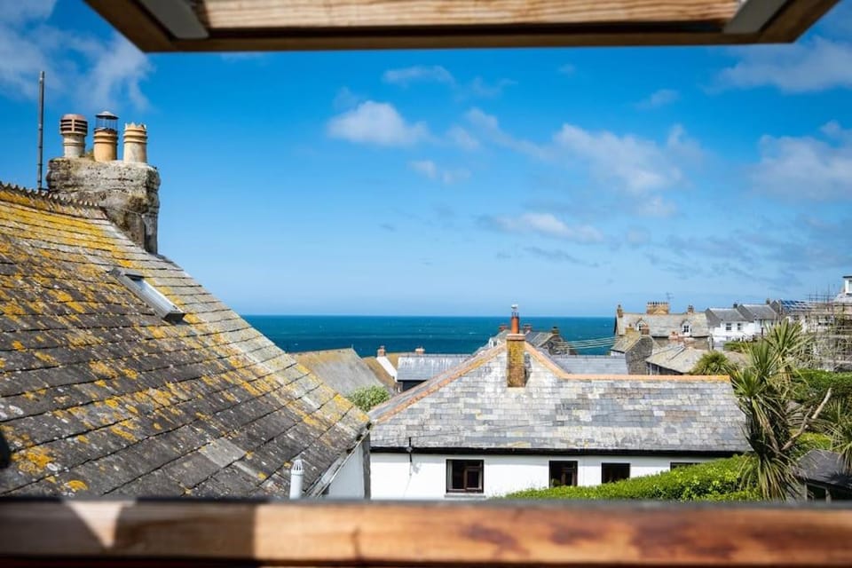 Harewood, Port Isaac Bay Holidays House in Port Isaac