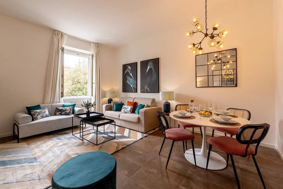 Living room, Seating area, Dining area