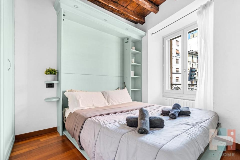 MOS29 - Luxurious Apartment - Near the Duomo Apartment in Milan