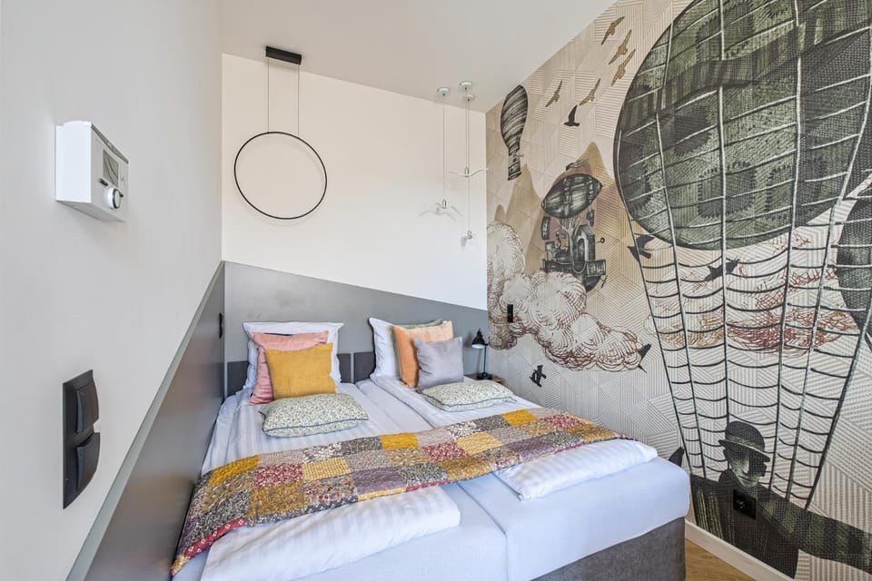 Bed, Photo of the whole room