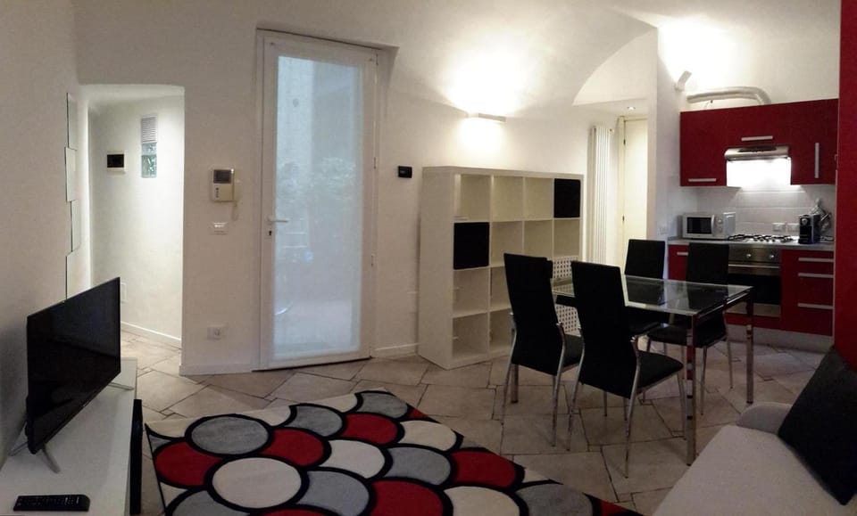 Fuori Portico Rialto Apartment in Bologna