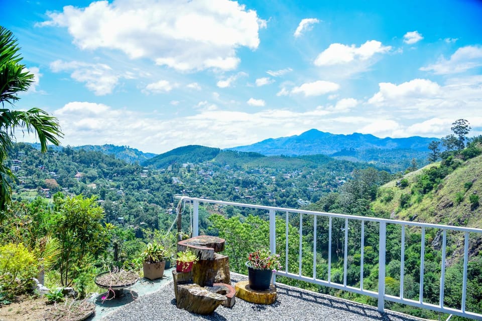 Ella Black Bridge Grand View Cottage Sri Lanka House in Ella