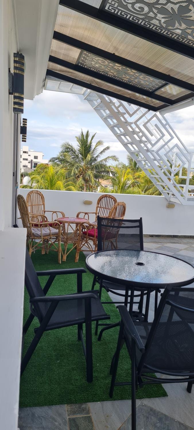 Krishangel Beach Apartment Apartment in Flic en Flac