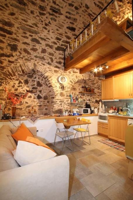 Mesta Loft Apartment in Decentralized Administration of the Aegean