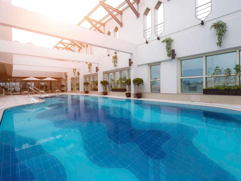Pool view, Swimming pool