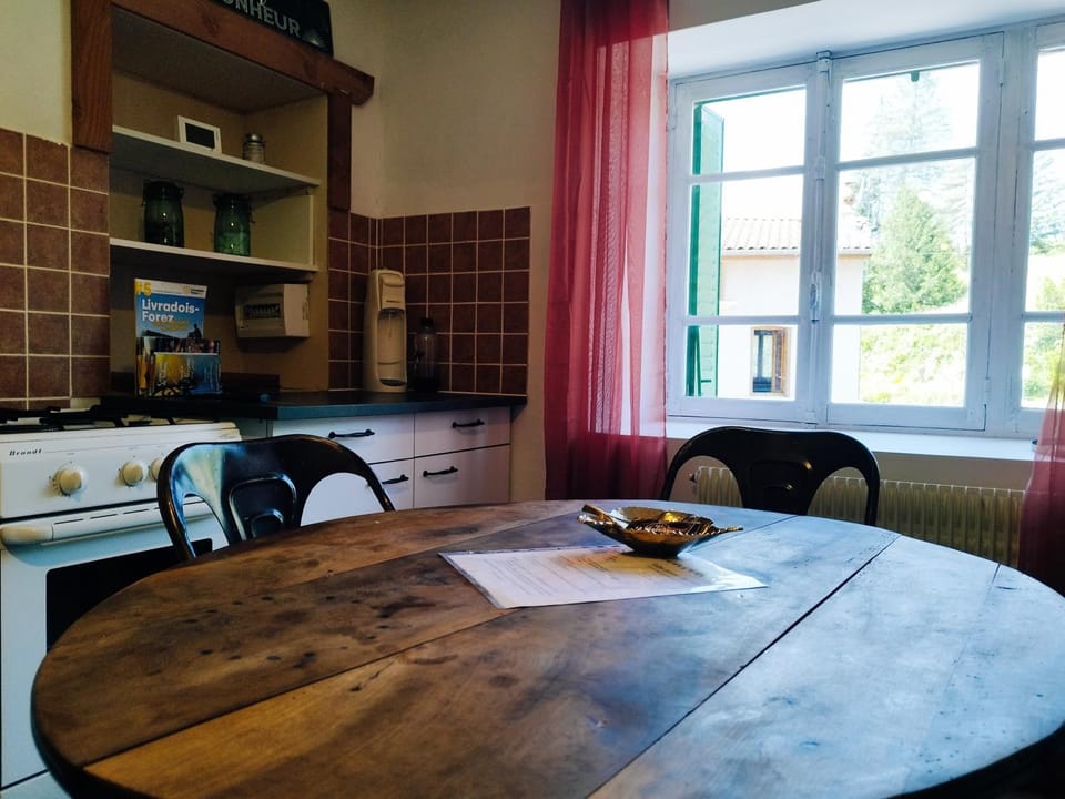 Charmant studio tout équipé Apartment in Auvergne-Rhône-Alpes