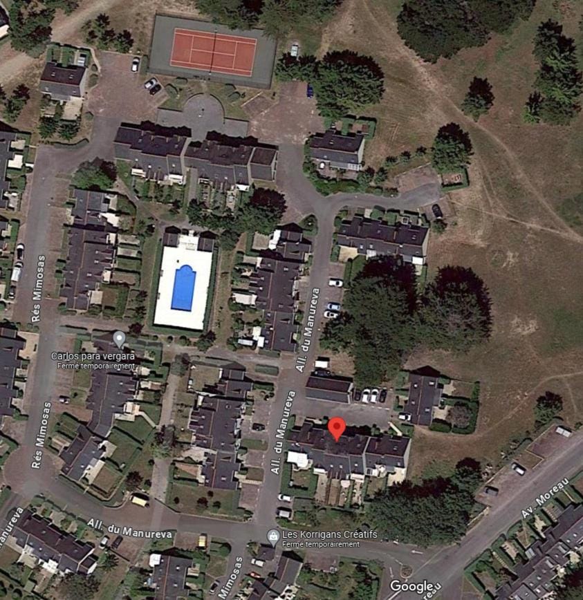 Neighbourhood, Bird's eye view, Parking