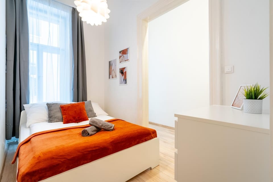 Wave - 3 bedroom apt in center Apartment in Budapest