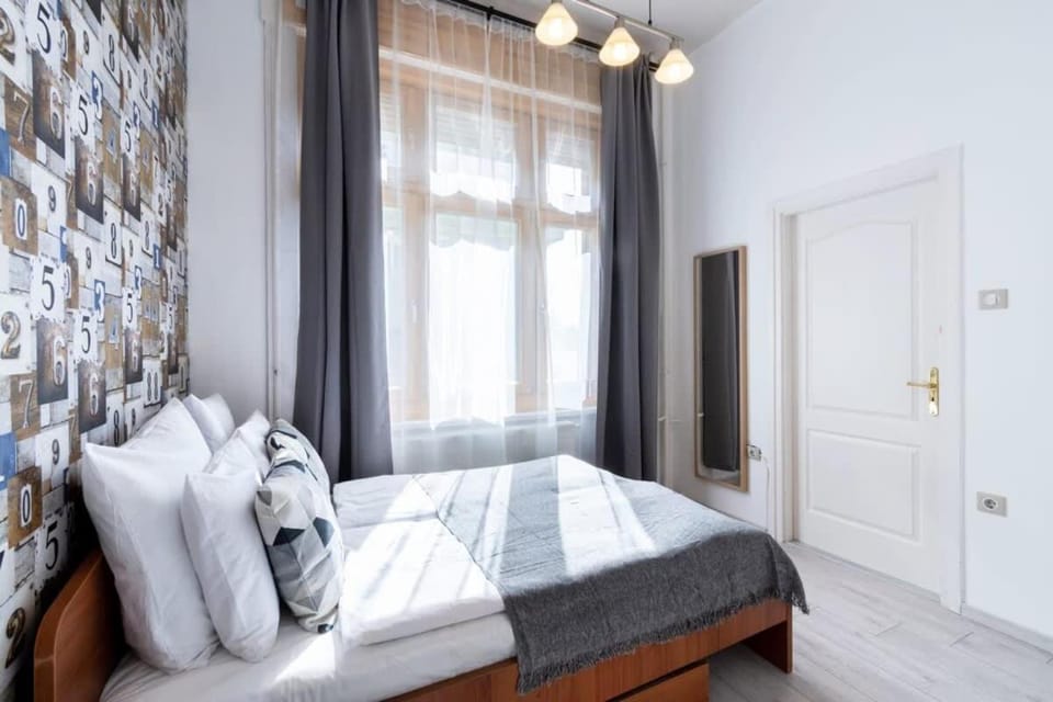 Spacious and comfy very central apartment Apartment in Budapest