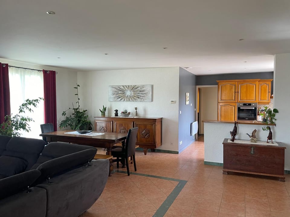 Property building, Living room