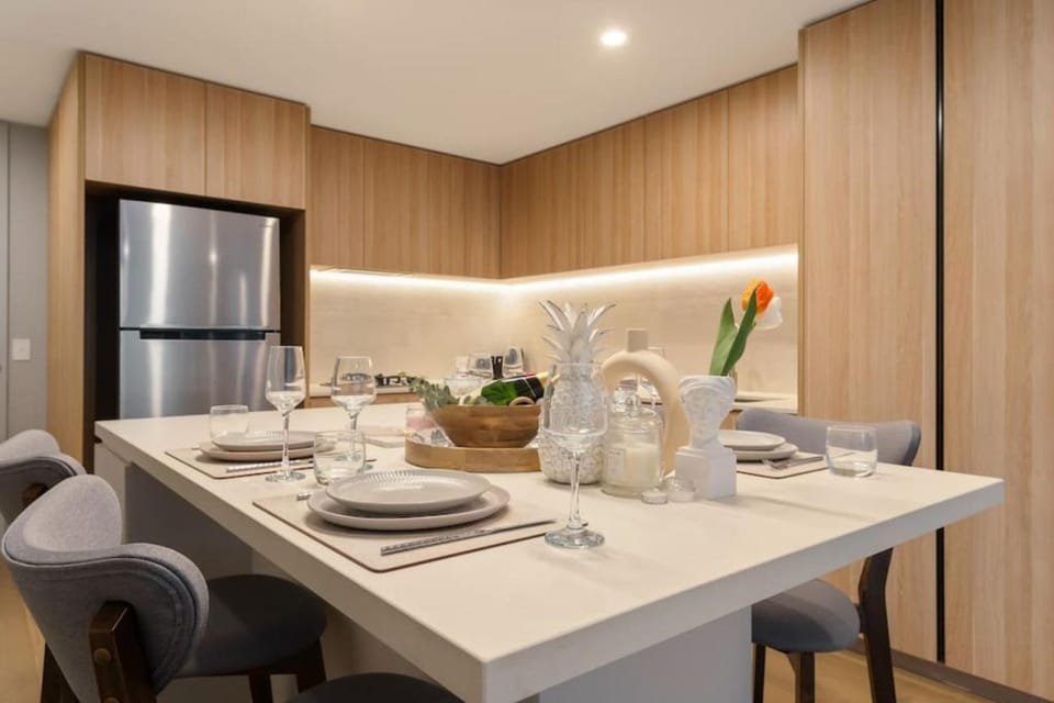 1BR Luxury apt at prime location w carpark Apartment in Brisbane City