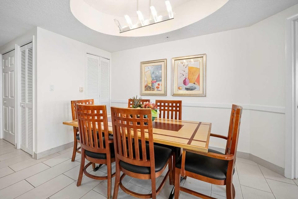 Luxury 10th Floor 2 BR Condo Direct Oceanfront Wyndham Ocean Walk Resort Daytona Beach | 1027 House in Florida