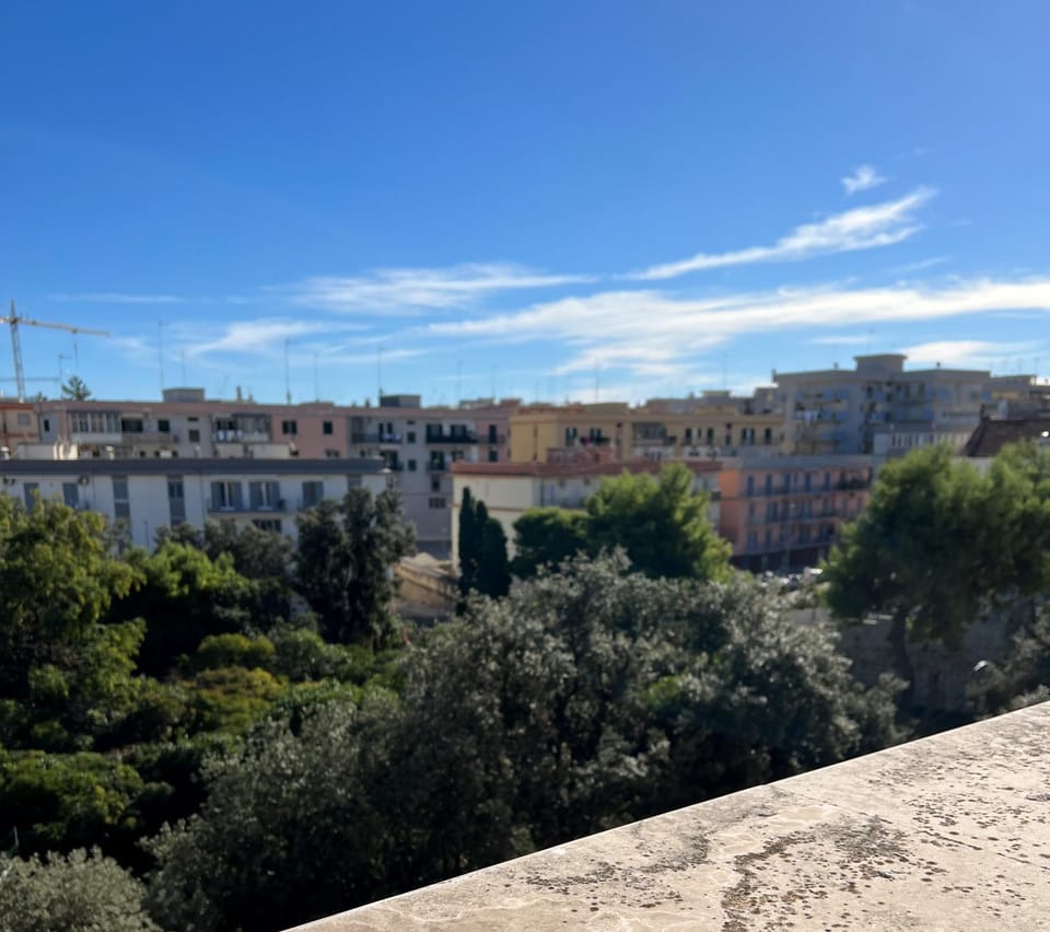 Property building, Day, Balcony/Terrace, City view