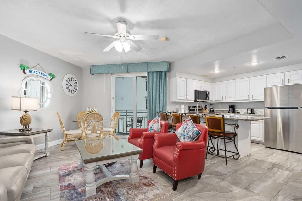 Luxury 8th Floor 2 BR Condo Direct Oceanfront Wyndham Ocean Walk Resort Daytona Beach | 801 House in Florida