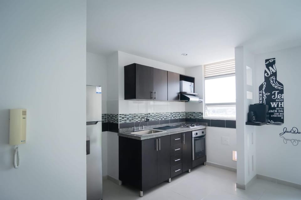 Kitchen or kitchenette, pet friendly, stove