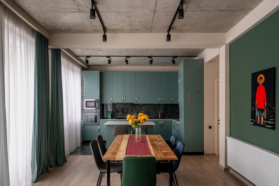 Living room, Seating area, Dining area