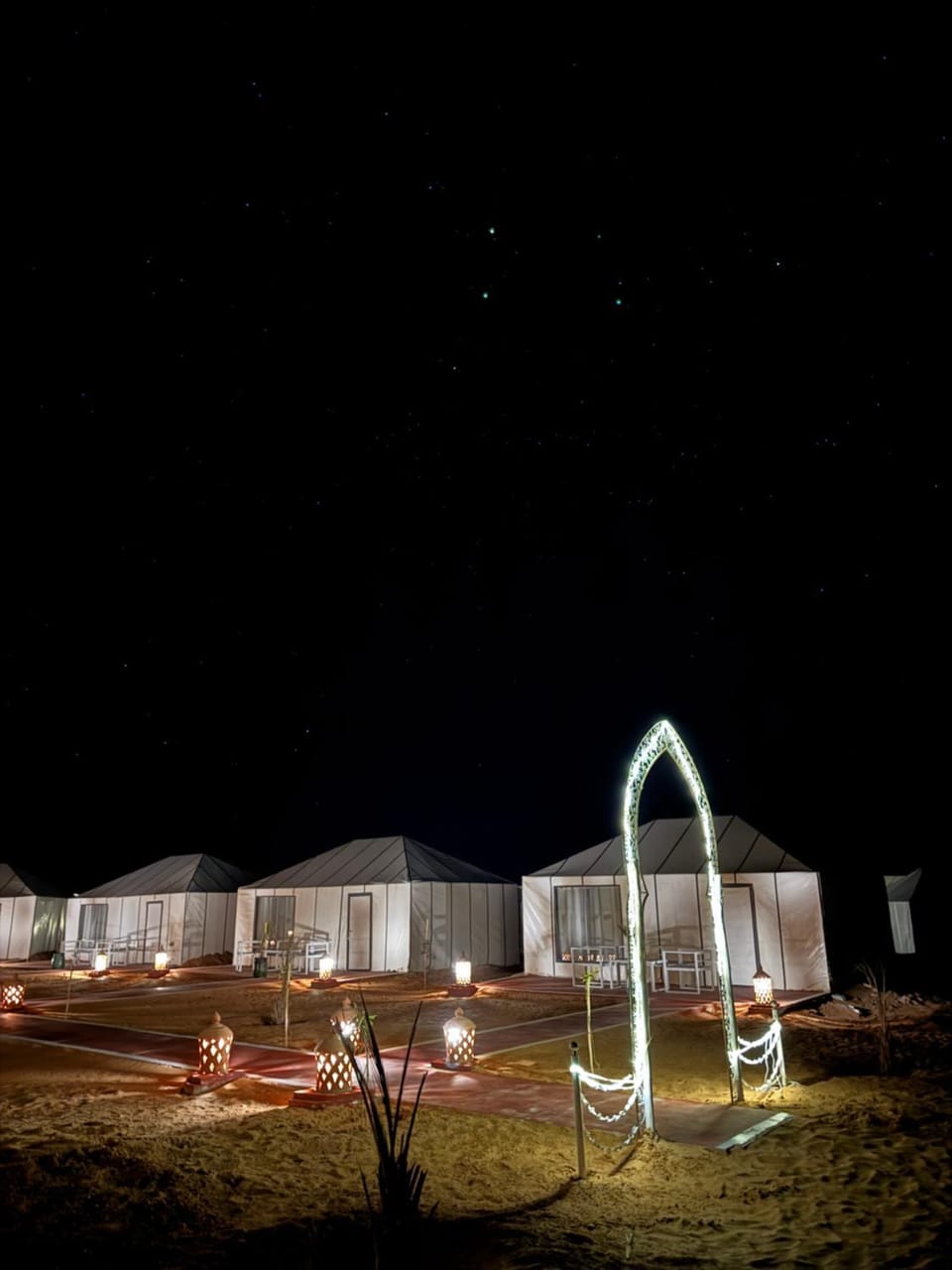 Dream Luxury Majestic Camp Hostel in Morocco