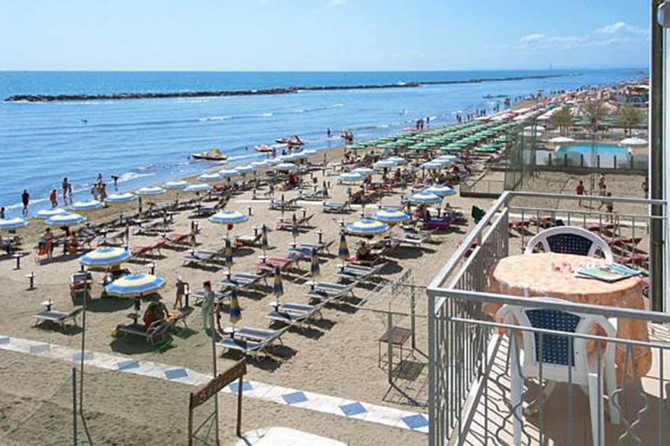 Day, Balcony/Terrace, Beach