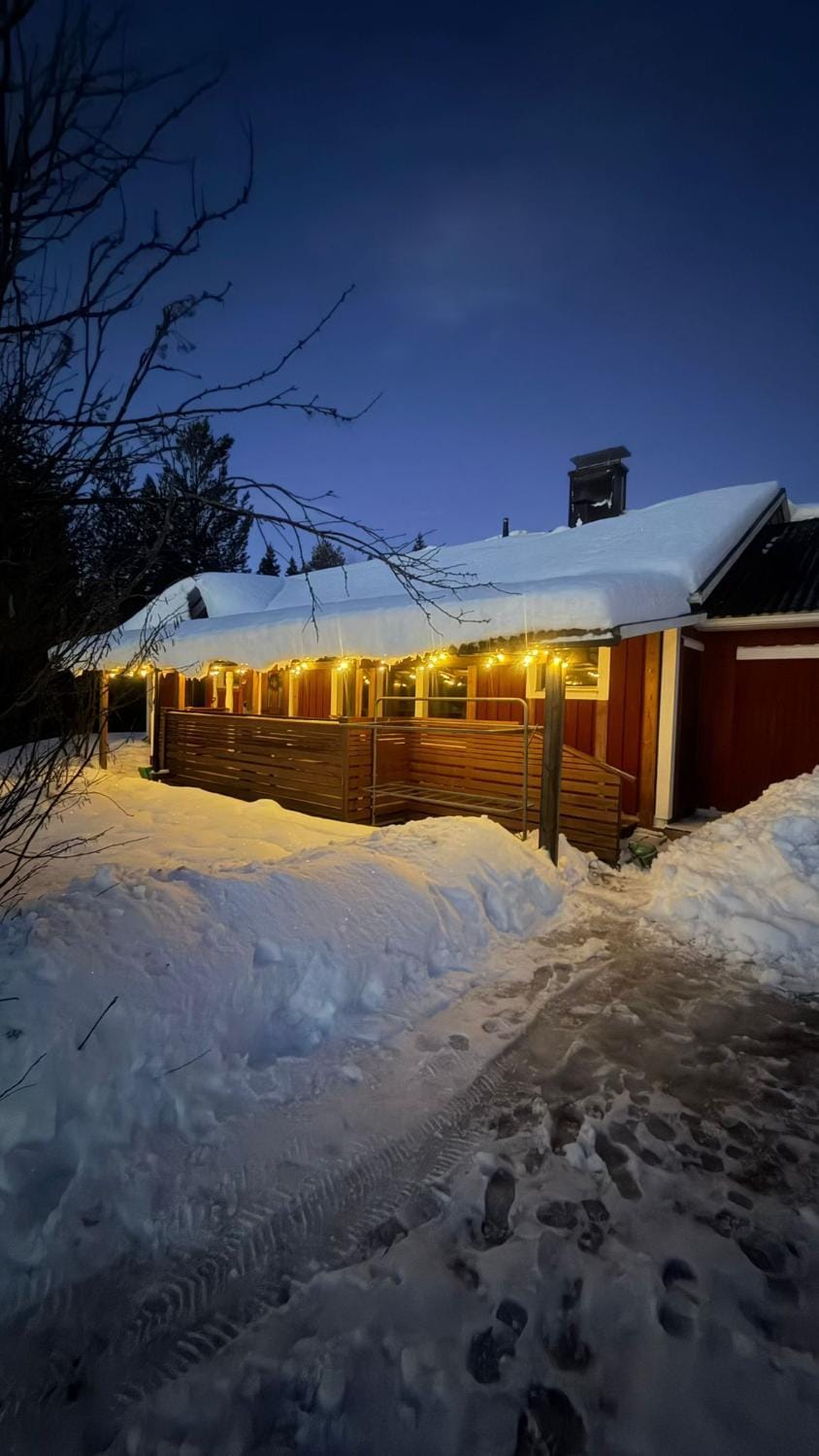 Le Paradis Blanc Sauna & Spa House in Norrbotten County, Sweden