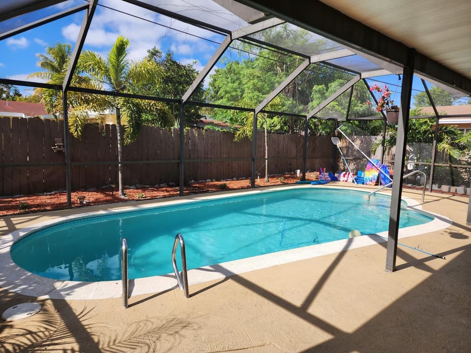 Swimming pool