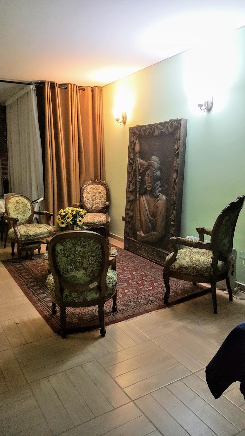 Seating area