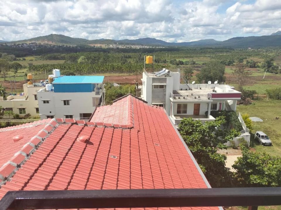 Day, Neighbourhood, Natural landscape, Bird's eye view, Mountain view
