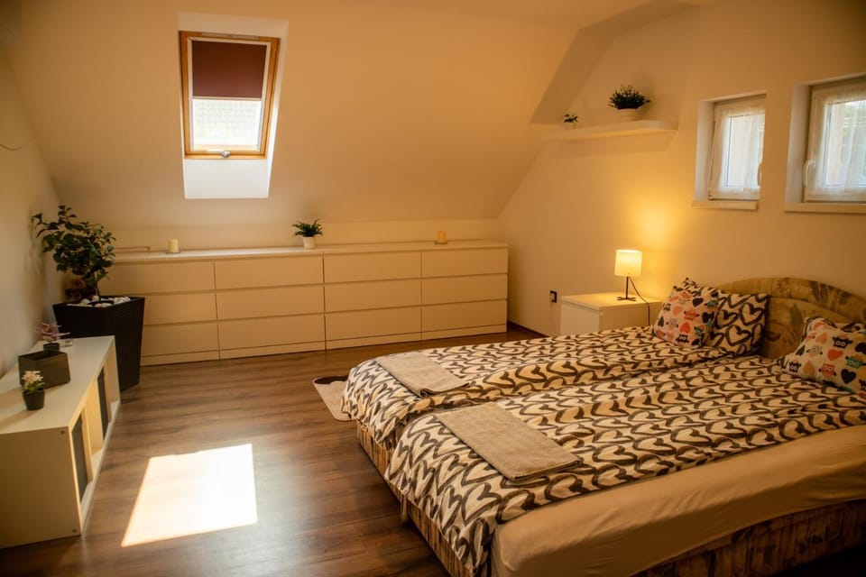 Anno Apartman ll. Apartment in Balatonszárszó