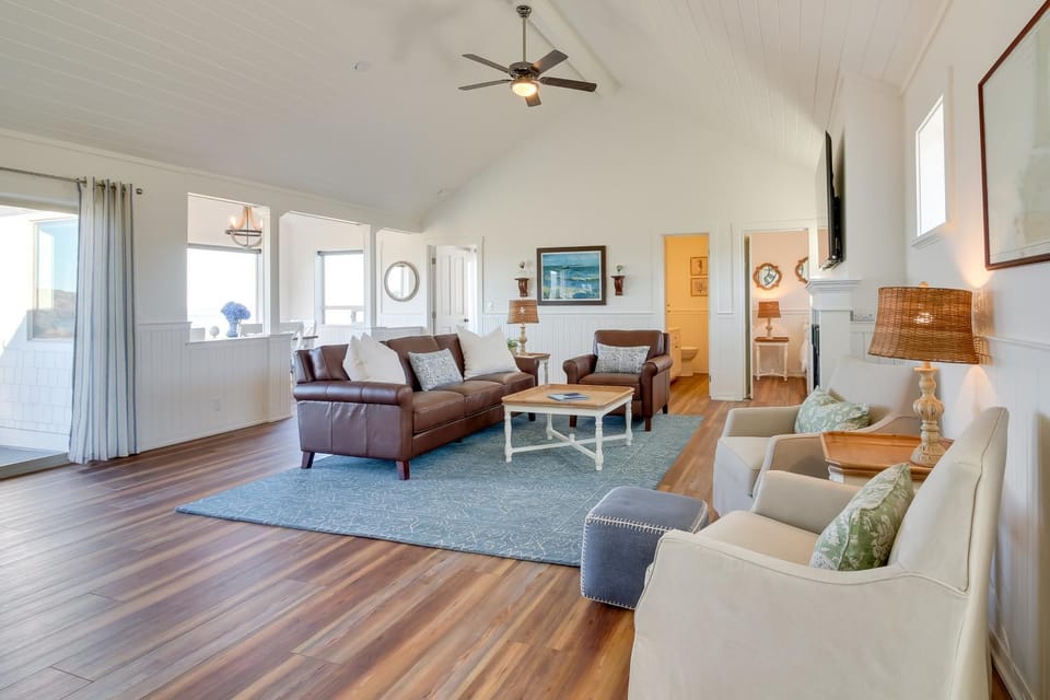 Beachfront Bandon Vacation Rental w/ Ocean View! House in Oregon