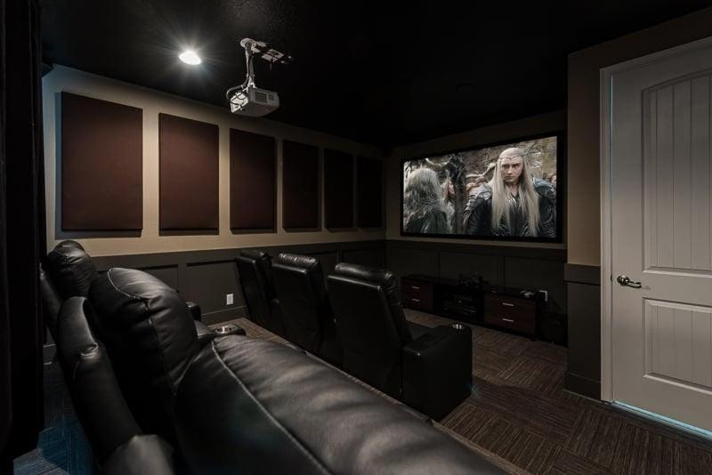 EC422 - Gleaming Villa with Home Theater at Encore House in Four Corners