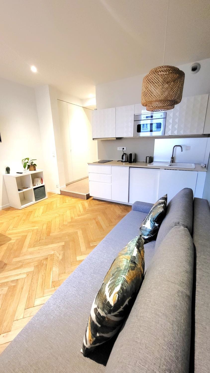 Kitchen or kitchenette, Living room