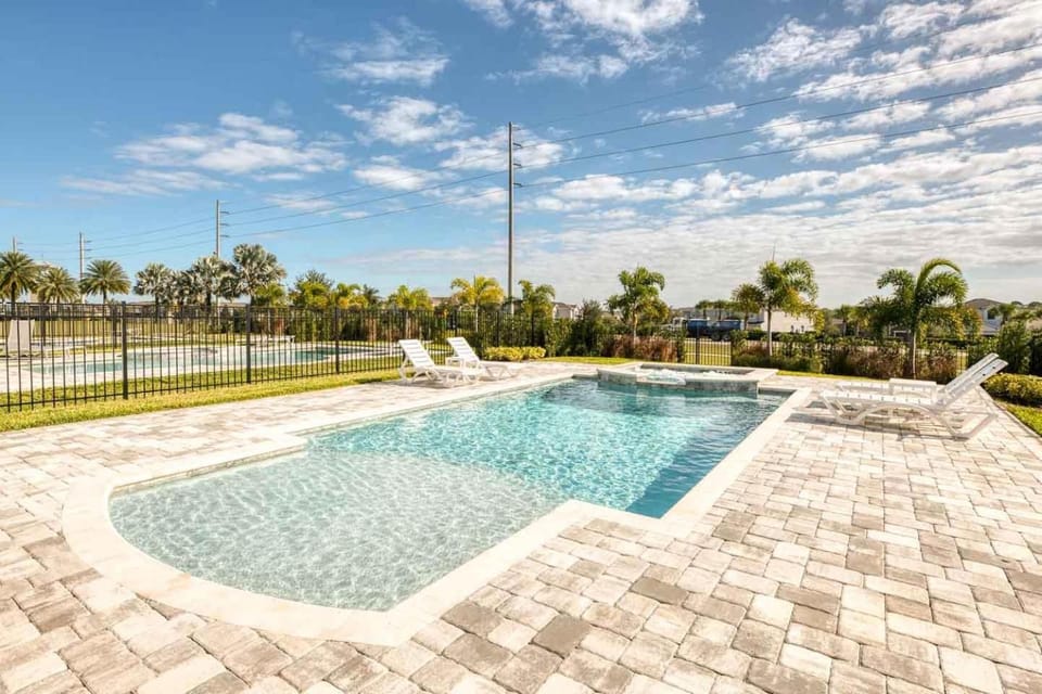 EC421 - Pop Culture House with Entertainment Loft Area House in Osceola County
