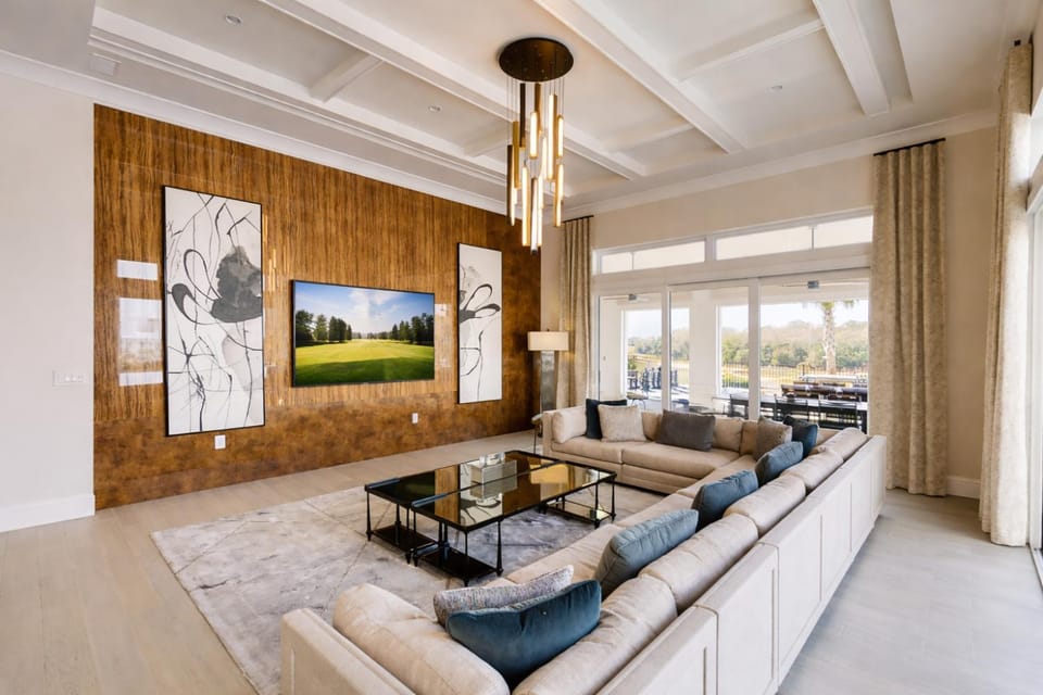 BD012J - Luxurious Oasis with Immersive Circus Bedroom at Reunion House in Four Corners