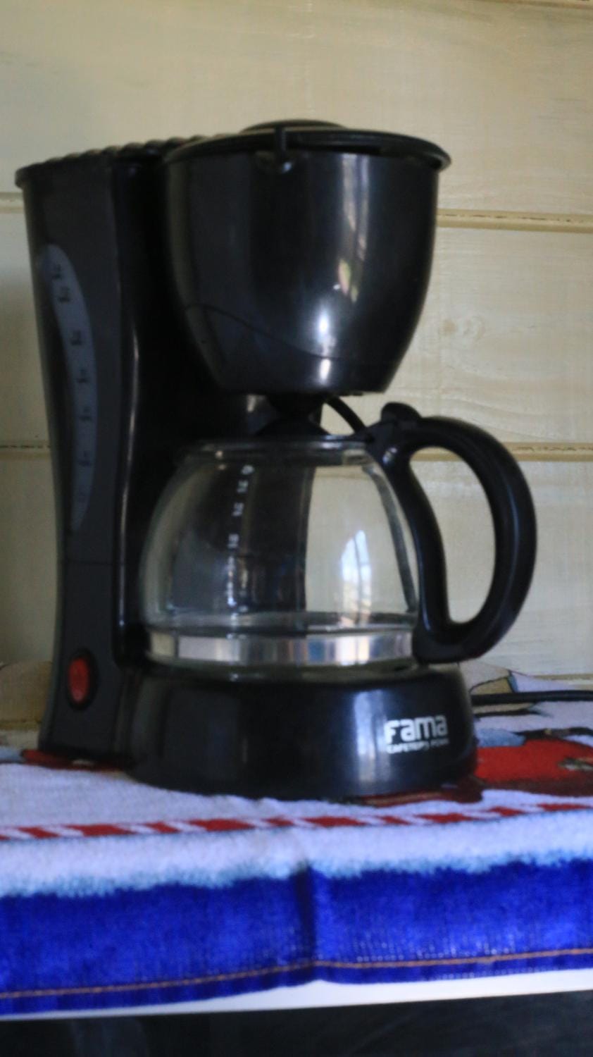 Coffee/tea facilities, Kitchen or kitchenette