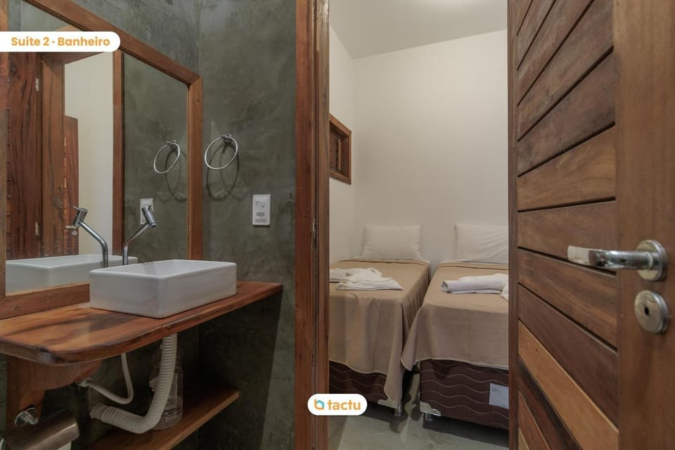 Toilet, Off site, Bathroom