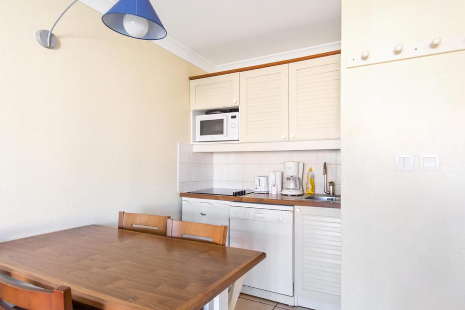 furniture, oven, kitchen