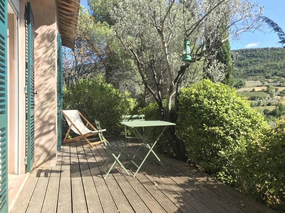 Panorama d'exception, piscine, terrain de pétanque Villa in Buis-les-Baronnies