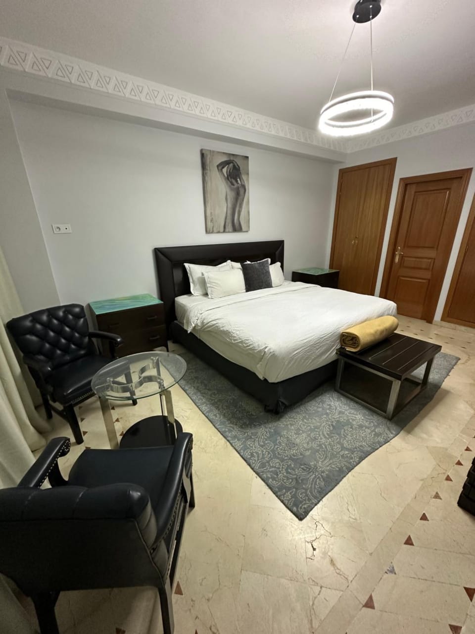 Luxe apartment / Prime location / 2 bedr- 2.5 bathrooms Apartment in Marrakesh