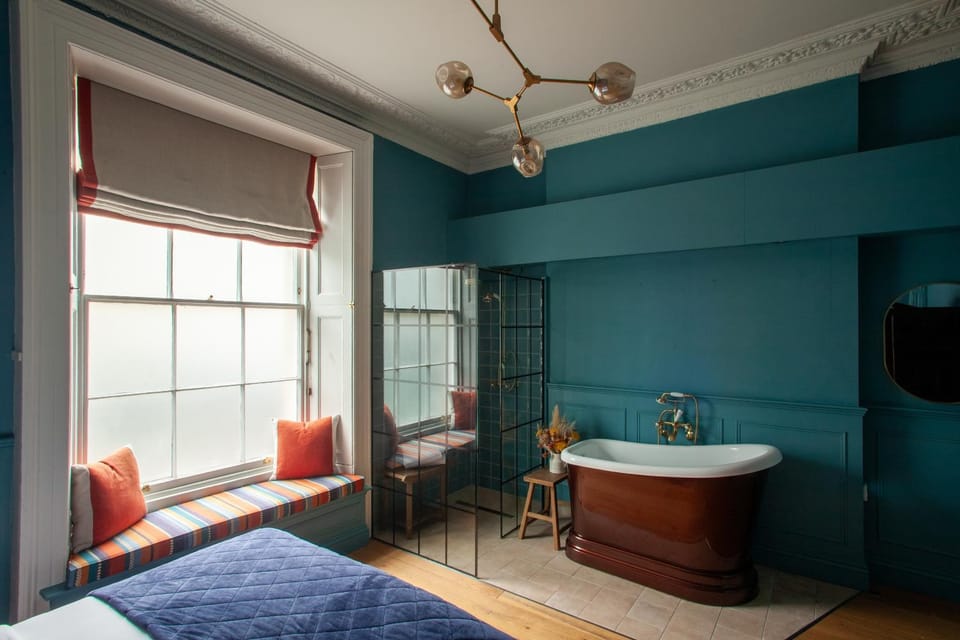 Bedroom, Bath
