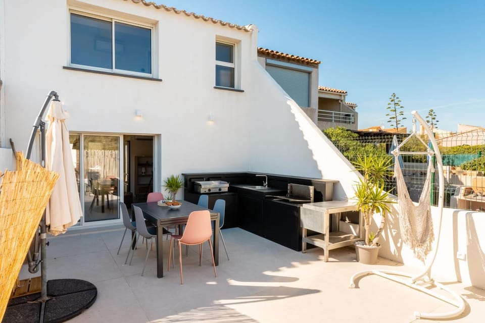 Villa Roquille direct beach access Villa in Agde