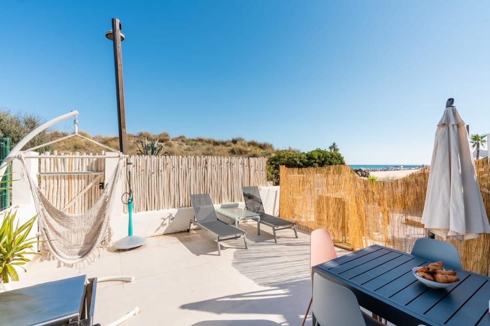 Villa Roquille direct beach access Villa in Agde