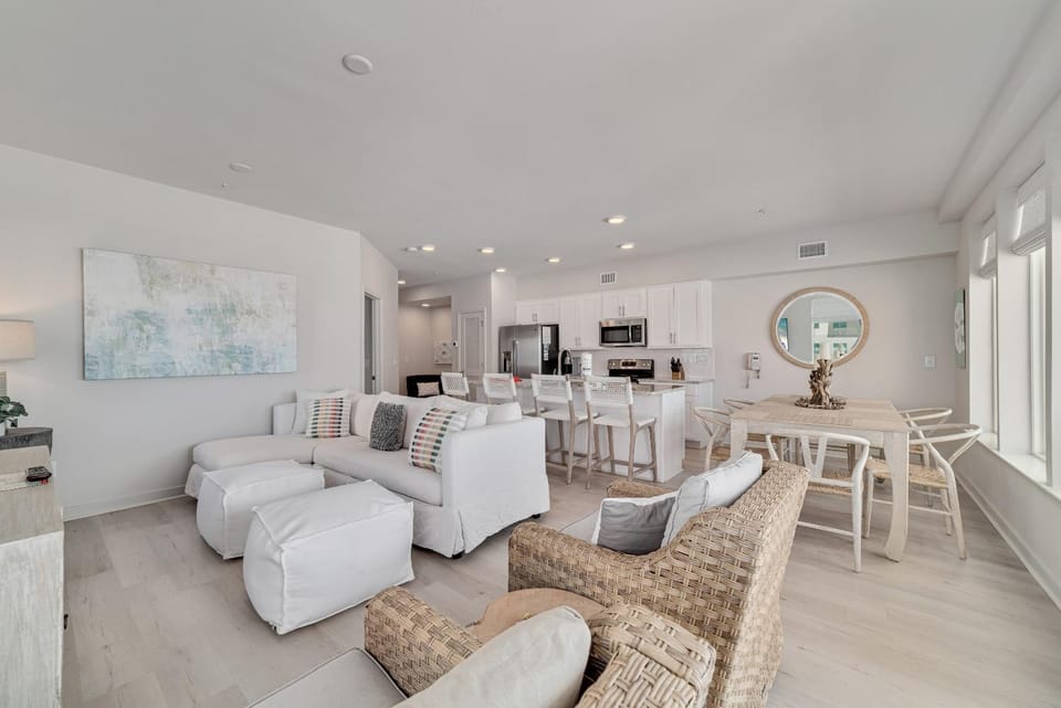 Sea Glass 207 House in West Beach