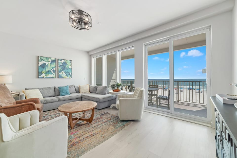 Sea Glass 205 House in West Beach