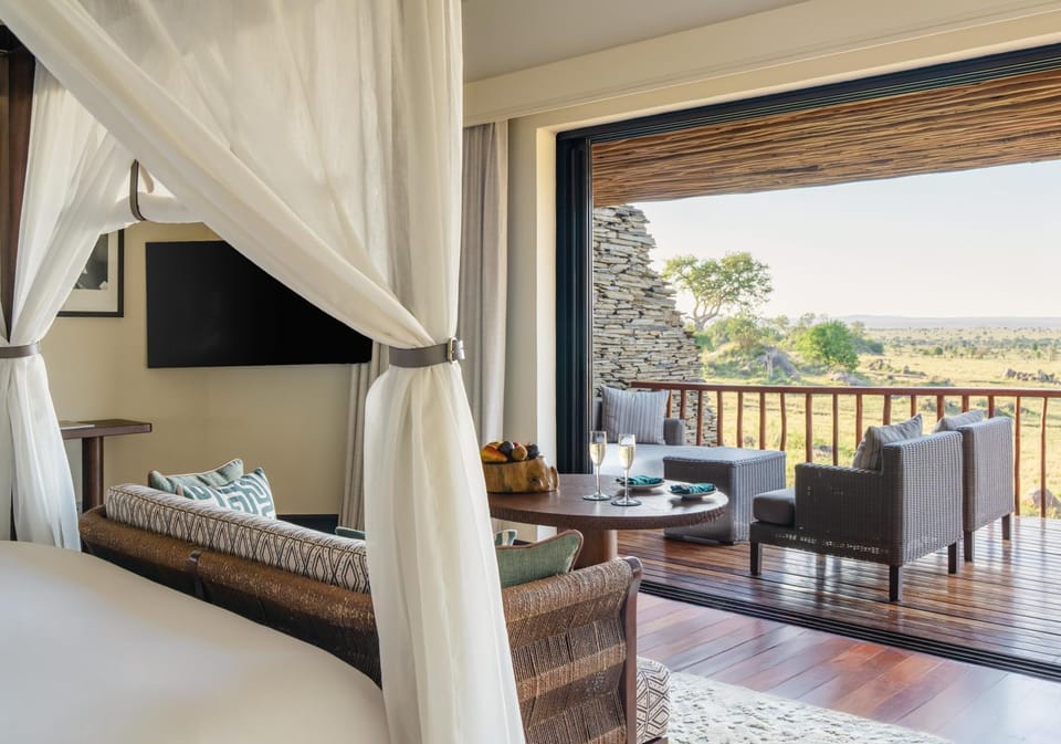 Four Seasons Safari Lodge Serengeti Hotel in Kenya