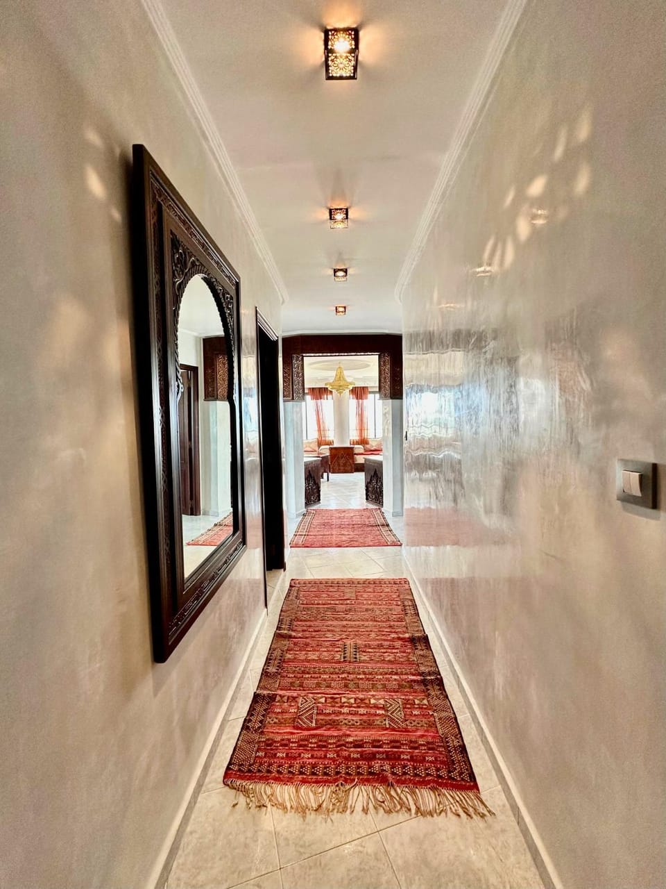 Lobby or reception, Decorative detail